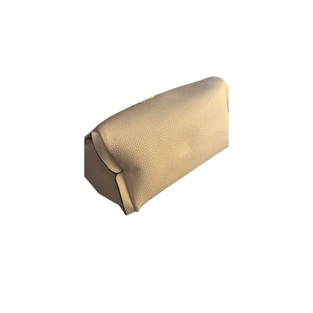 Women’s Kate Spade Cream Colored Purse